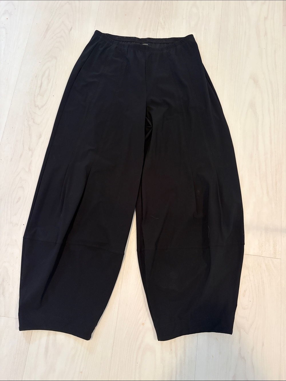 Porto size 3barrel pant.Black Wide-Leg Elastic Waist Pants size3